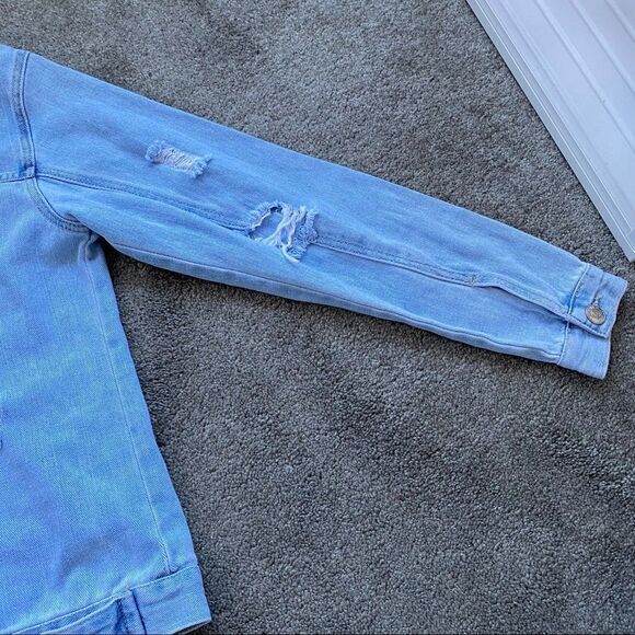 Forever 21 Denim Jacket - Picture 6 of 8